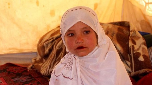 parwana malik wurde von ihrer Familie in Afghanistan verkauft