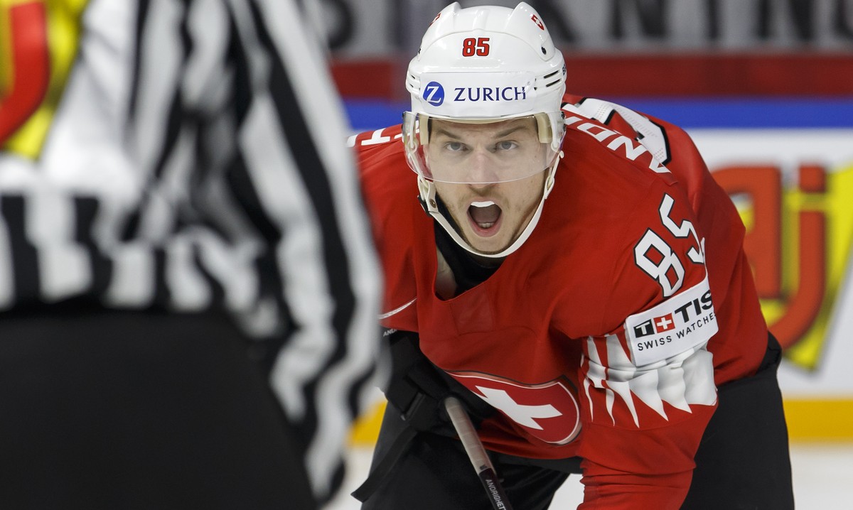 Switzerland's forward Sven Andrighetto reacts, during the IIHF 2018 World Championship preliminary round game between Switzerland and Austria, at the Royal Arena, in Copenhagen, Denmark, Saturday ...