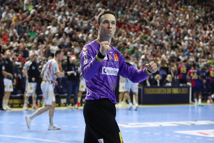 14.06.2025, xgox,Handball, EHF Champions League Halbfinale 2, FC Barcelona, Barca - SC Magdeburg v.l. Nikola Portner Magdeburg, 80 Jubel, Torjubel, jubelt ueber das Tor, celebrate the goal, celebratio ...