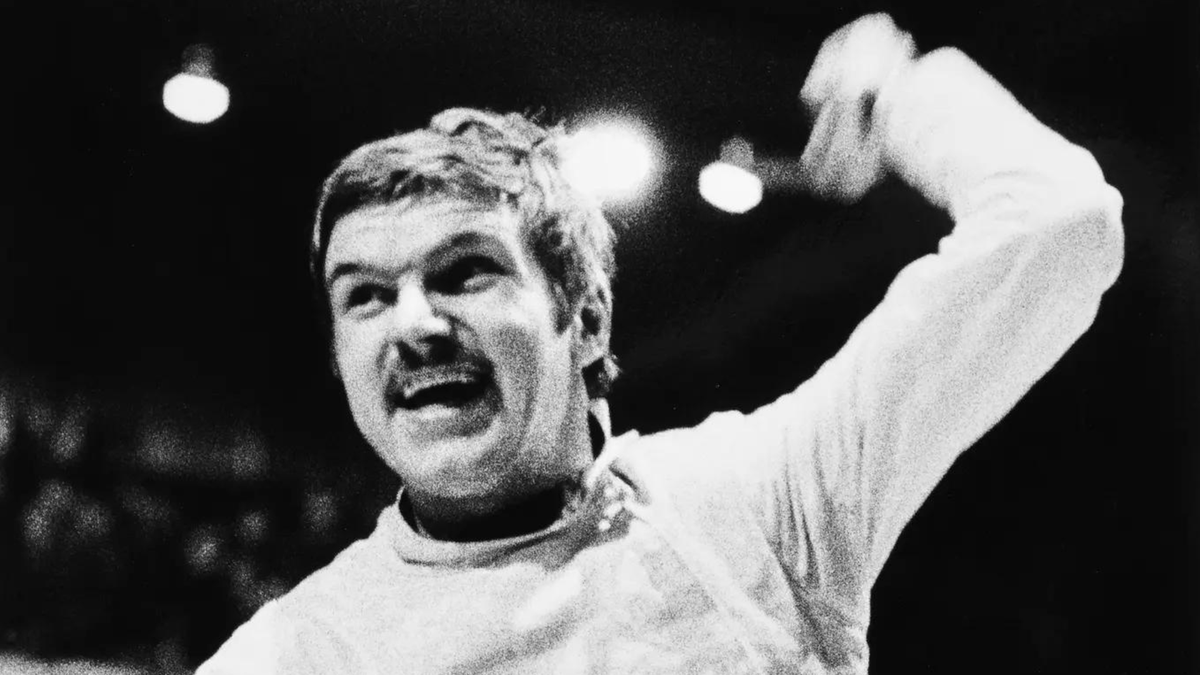 Le président du CIO, Thomas Bach, lorsqu'il était escrimeur.