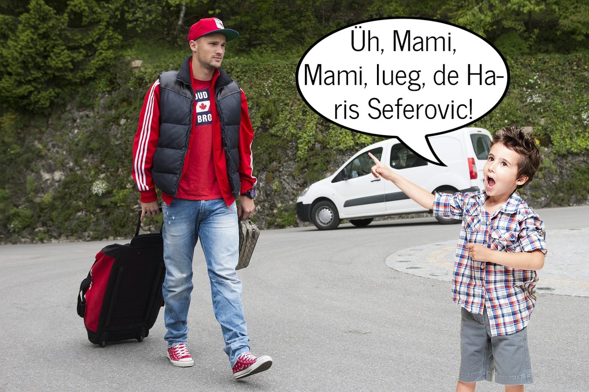 Haris Seferovic, le joueur de l'equipe Suisse de football, arrive a l'hotel pour la preparation du match de football entre la Suisse et Chypre ce mardi 4 juin 2013 au Mont-Pelerin. (KEYSTONE ...