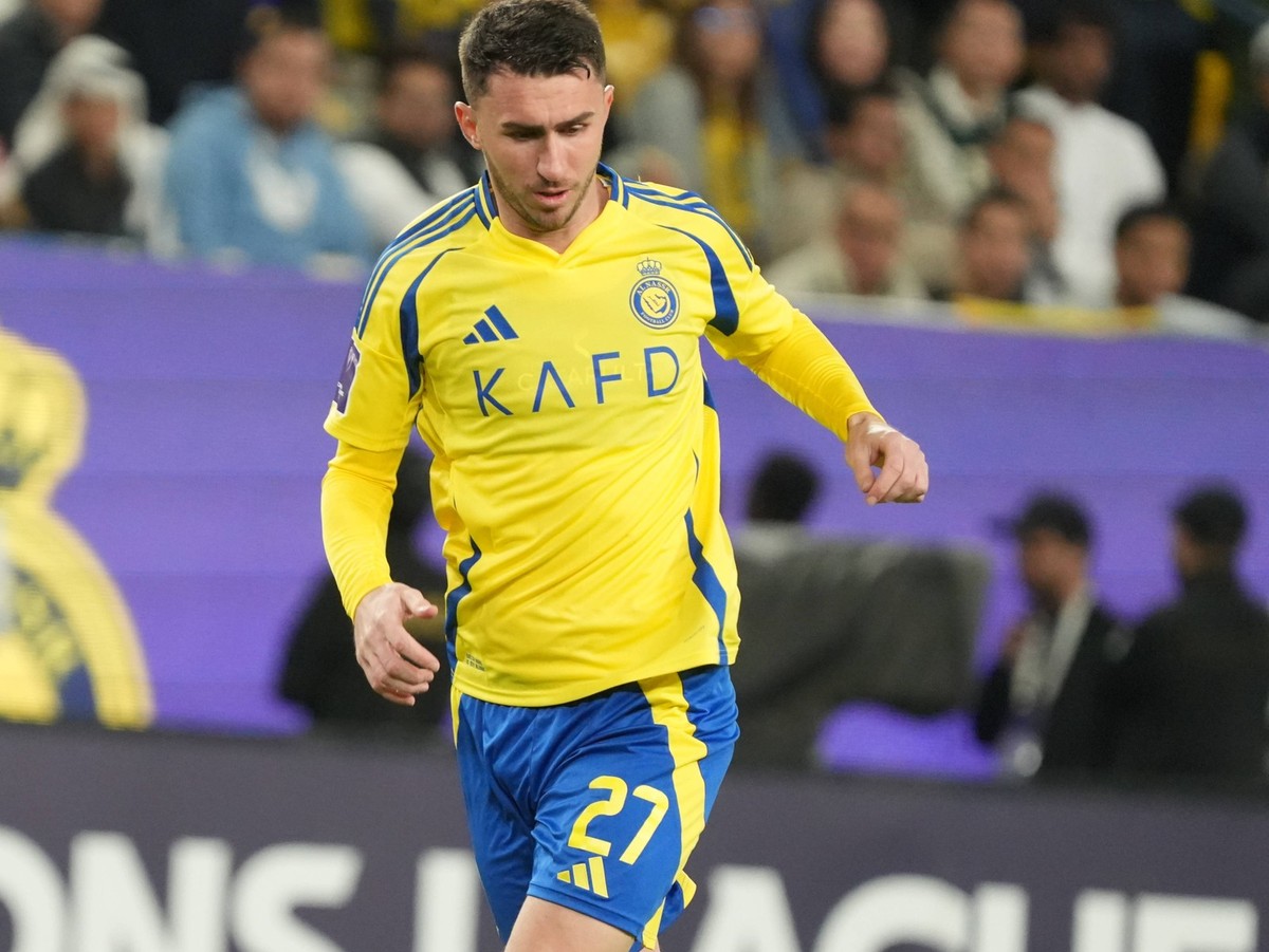 Al Nassr vs Al Sadd, AFC Elite Champions League RIYADH, SAUDI ARABIA - December 2: Aymeric Laporte -- AFC Elite Champions League match between Al Nassr Saudi Arabia vs Al Sadd Qatar at the King Saud U ...