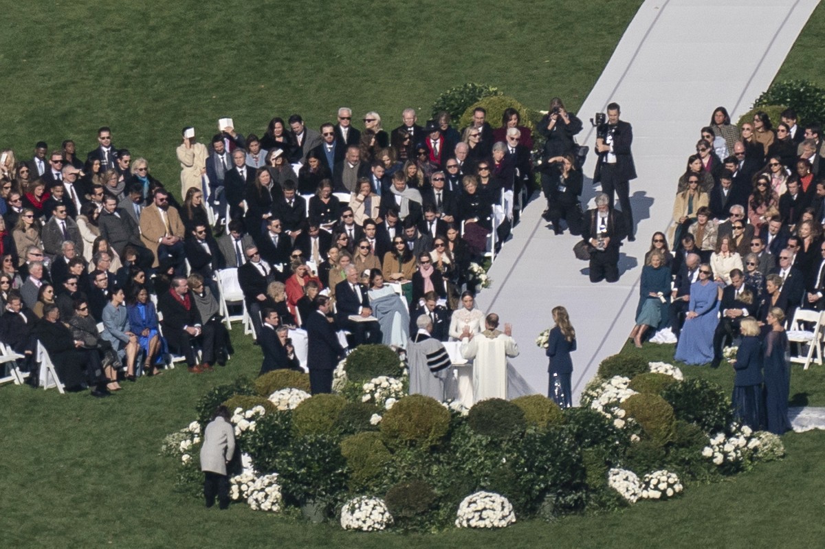 President Joe Biden's granddaughter Naomi Biden and her fiance, Peter Neal, are married on the South Lawn of the White House in Washington, Saturday, Nov. 19, 2022. (AP Photo/Carolyn Kaster)