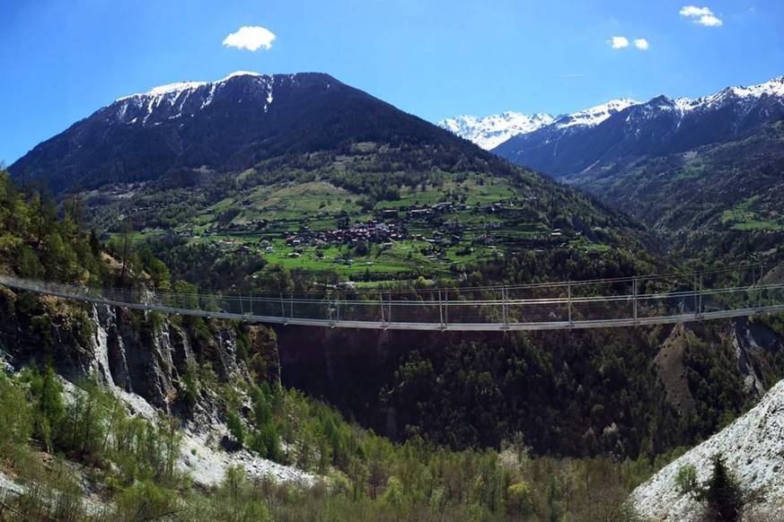 Ossona Hängebrücke. Bild: Saint-Martin Tourisme