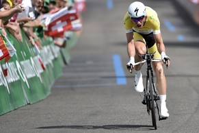 Darf dank seinem Sieg im Einzelzeitfahren auf den Gesamtsieg hoffen: Tony Martin.