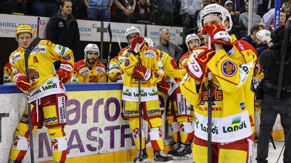 Bienne&#039;s players with PostFinance Top Scorer Toni Rajala, left, show their disappointment after losing the seventh and final leg of the ice hockey National League Swiss Championship final playoff ...