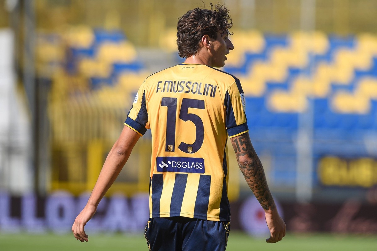 SS Juve Stabia v Palermo FC - Serie B Romano Floriani Mussolini of SS Juve Stabia during the Serie B match between SS Juve Stabia and Palermo FC at Stadio Romeo Menti Castellammare Di Stabia Italy on  ...