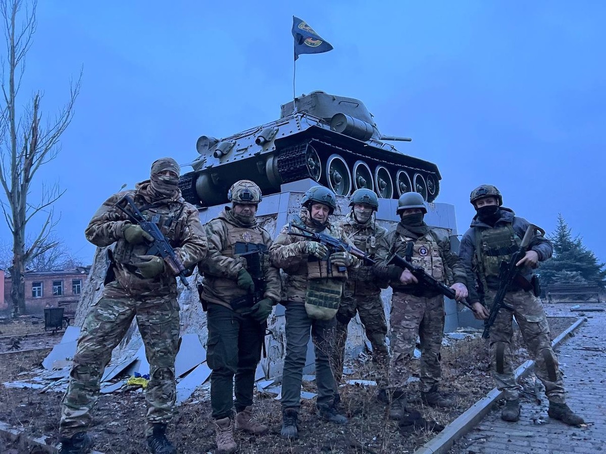 Wagner n'est que l'un de nombreuses milices privées actives en Ukraine.