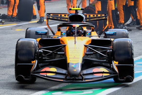 McLaren driver Lando Norris of Britain makes a pit stop during the Formula One Dutch Grand Prix in Zandvoort , Netherlands, Sunday, Aug. 23, 2026. (AP Photo/Patrick Post, Pool)
Netherlands F1 GP Auto  ...