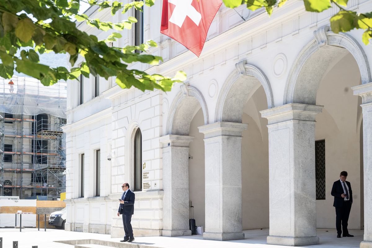 David Bitton, the lawyer representing Banca Lombard Odier, before the reading of the judgement in the money laundering trial relating to the Karimova funds at the Federal Criminal Court in Bellinzona  ...