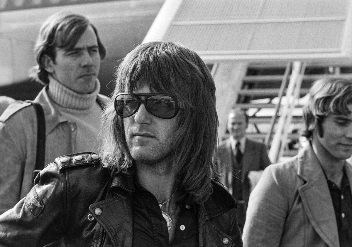 Keith Emerson pictured during his arrival at Zurich Kloten Airport in Switzerland on May 9, 1974. "Emerson, Lake and Palmer" will give a concert at the Hallenstadion in Zurich. (KEYSTONE/Str ...