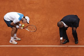 Was es bei diesem Spielstand für Juan Monaco wohl zu diskutieren gab?