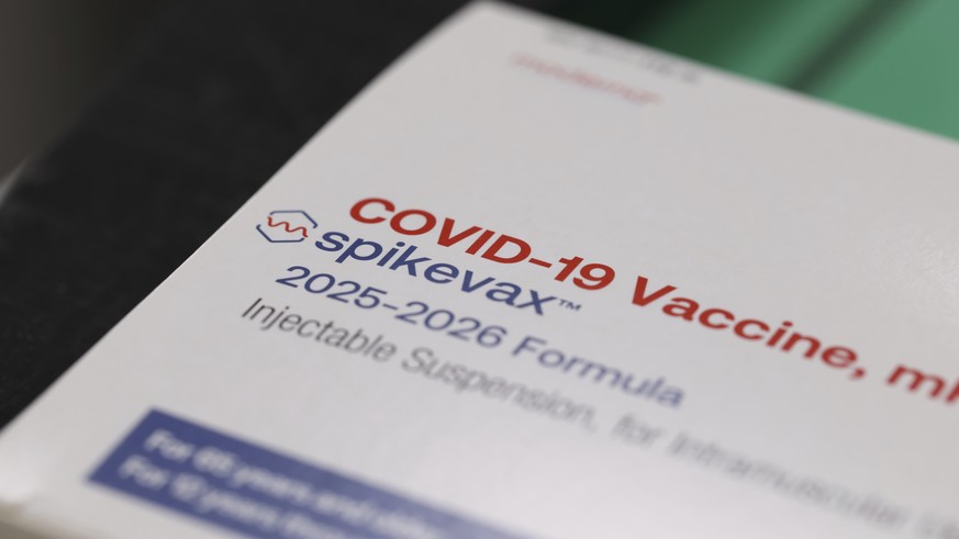 Heftige Vorwürfe an BAG und Bundesrat wegen Covid-Impfstoffen