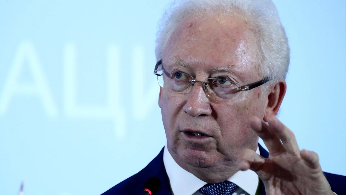 L'économiste russe Oleg Vjugin porte un regard critique sur la situation économique de son pays.