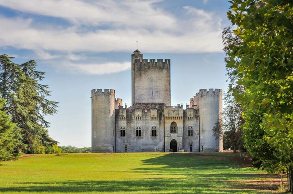 &lt;p&gt;James of St. Georges Vermächtnis umfasst auch das Schloss Roquetaillade in Frankreich ....&lt;/p&gt;