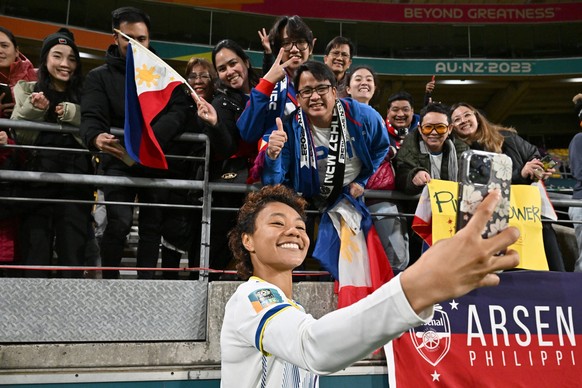 RECORD DATE NOT STATED 25th July 2023: Wellington, New Zealand: Sarina Bolden of the Philippines takes a photo with fans after the FIFA Women&amp; x2019s World Cup Group A - New Zealand versus Philipp ...