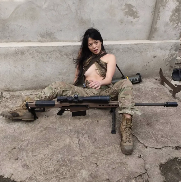 Fan-Pei Koung auf ihrem Onlyfans für die ukrainischen Soldaten