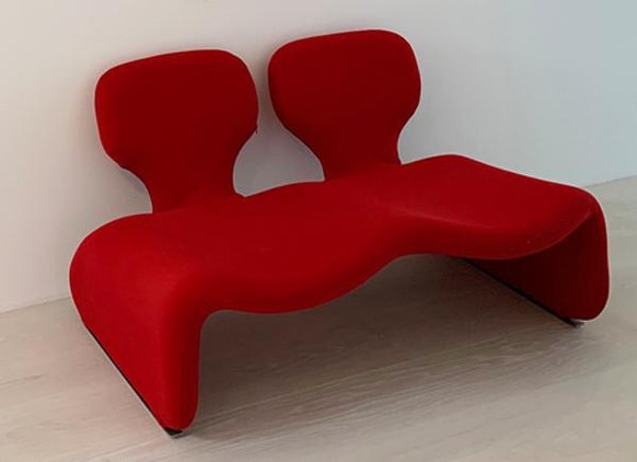 djinn chair sofa coffee table 2001 a space odyssey stanley kubrik https://filmandfurniture.com/product/djinn-chair-olivier-morgue-2001-space-odyssey/