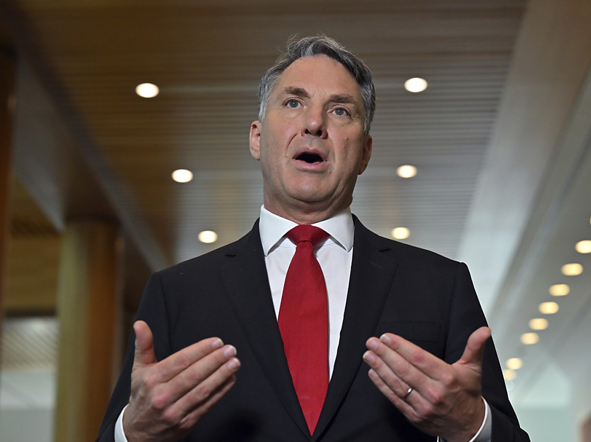 Le ministre de la D