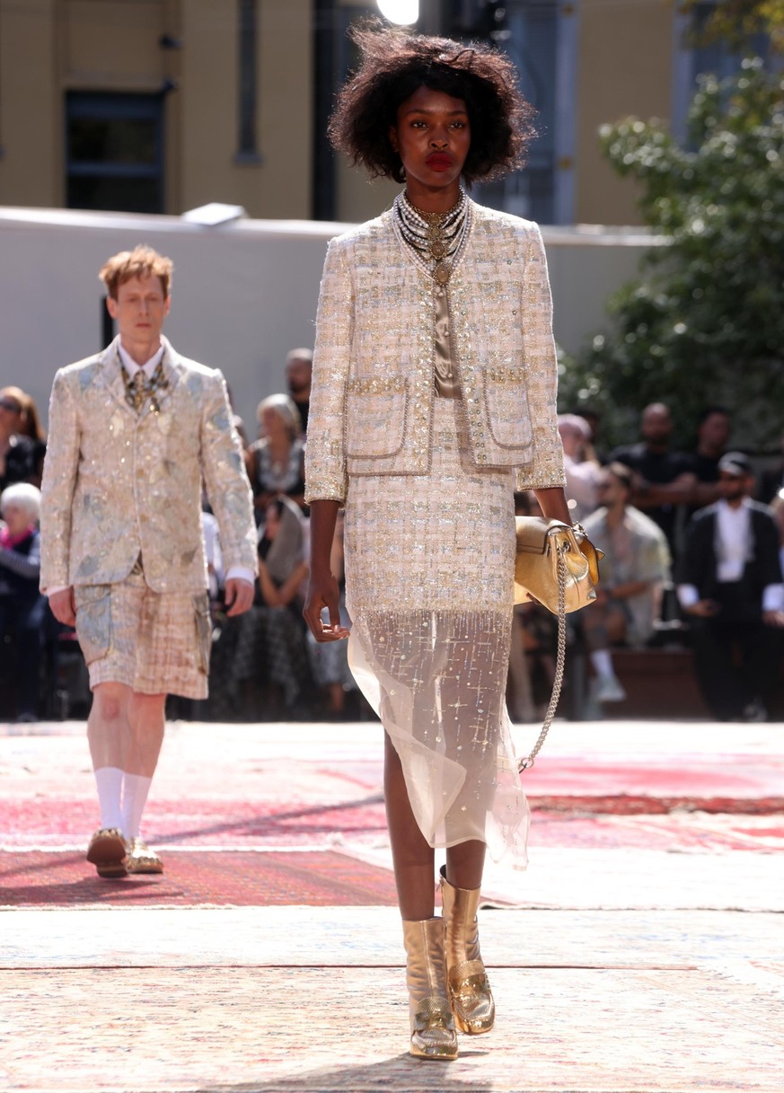 epa13257640 Models present creations from the Women's Spring/Summer 2027 collection of Italian fashion house Antonio Marras during Milan Fashion Week, in Milan, Italy, 23 September 2026. Milan Fa ...