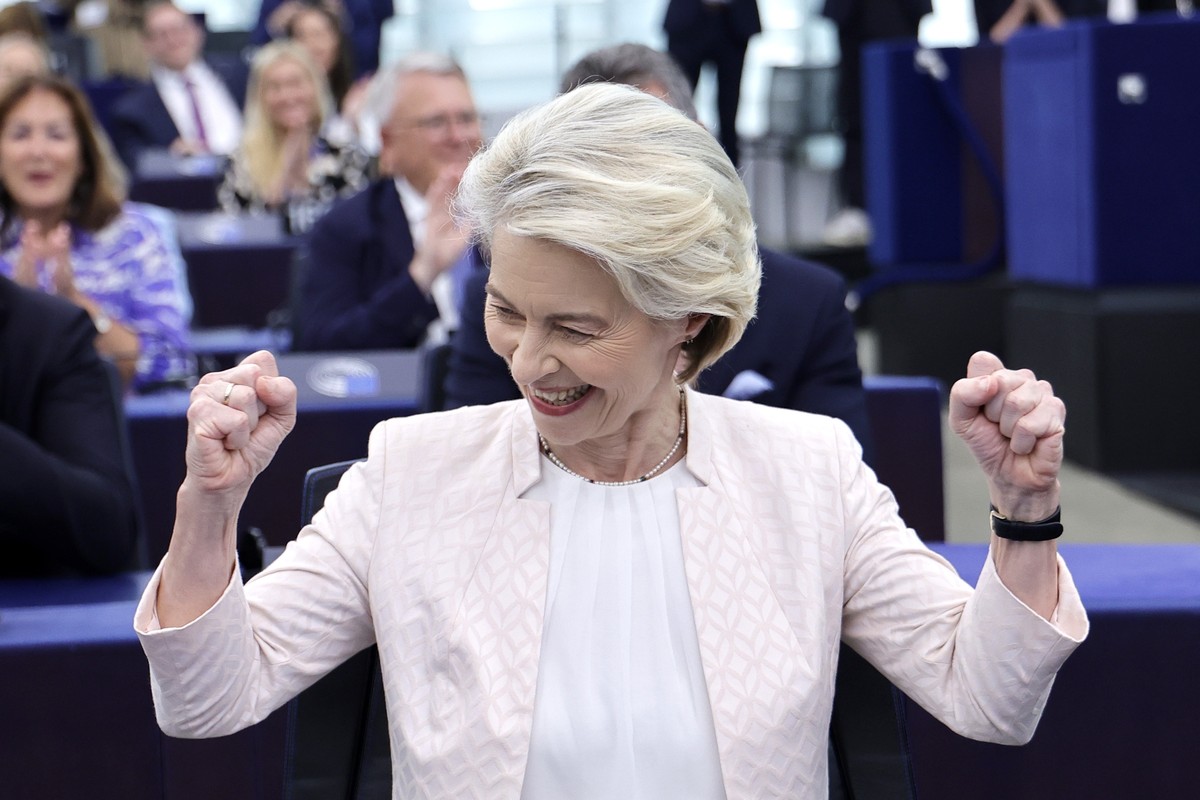 epa11485343 Ursula von der Leyen reacts after being re-elected as European Commission President during a plenary session of the European Parliament in Strasbourg, France, 18 July 2024. MEPs re-elected ...