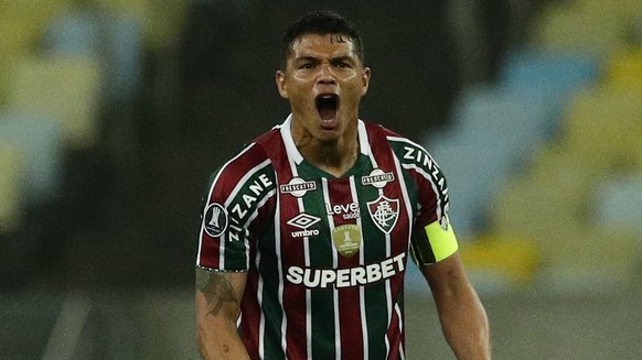 epa11557174 Thiago Silva of Fluminense celebrates after scoring during the second leg of the Copa Libertadores round of sixteen match between Fluminense and Gremio in Rio de Janeiro, Brazil, 20 August ...