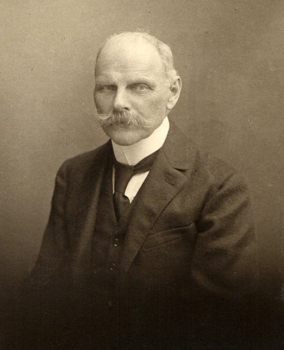 Der ehemalige Freiburger Staatsarchivar Tobie de Raemy (1863–1949).