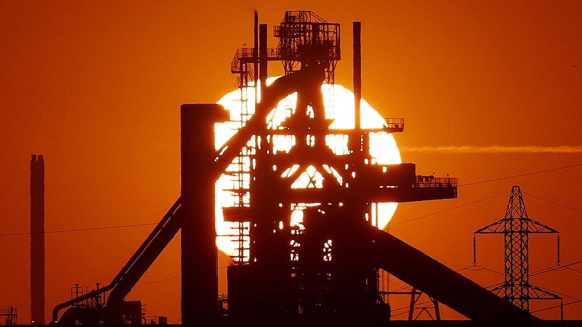 epaselect epa12814796 General view of the Arcelor Mittal plant in Fos-sur-Mer, Southern France, 12 March 2026. On 11 March 2026, the members of the International Energy Agency (IEA) unlocked 400 milli ...