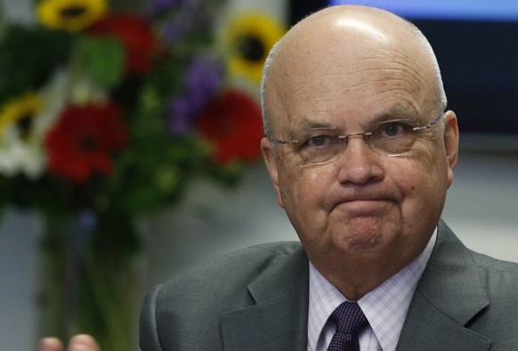 Former NSA/CIA Director Michael Hayden speaks during a Reuters CyberSecurity Summit in Washington, May 12, 2014. REUTERS/Larry Downing (UNITED STATES - Tags: POLITICS SCIENCE TECHNOLOGY MILITARY)