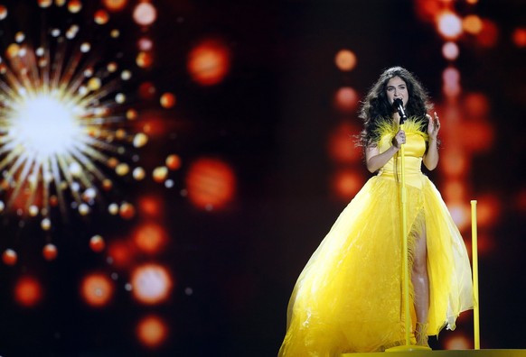 epa05958160 Timebelle from Switzerland performs with the song &#039;Apollo&#039; during the Second Semi Final of the 62nd annual Eurovision Song Contest (ESC) at the International Exhibition Centre in ...