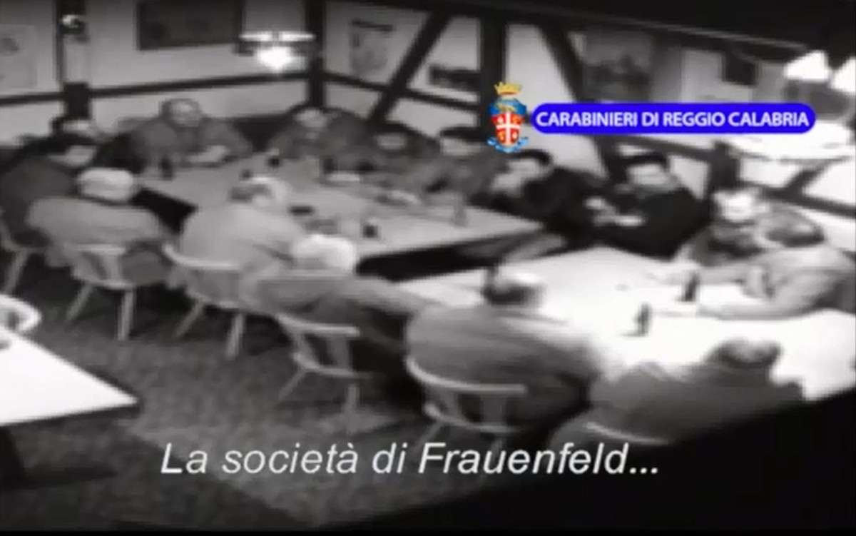 HANDOUT - ARCHIV - ZUR MELDUNG DASS DIE SCHWEIZ DIE VERDAECHTIGEN DER "THURGAUER MAFIAZELLE" NACH ITALIEN AUSGELIEFERT WERDEN STELLEN WIR IHNEN DIESES ARCHIVBILD ZUR VERFUEGUNG" - Die V ...