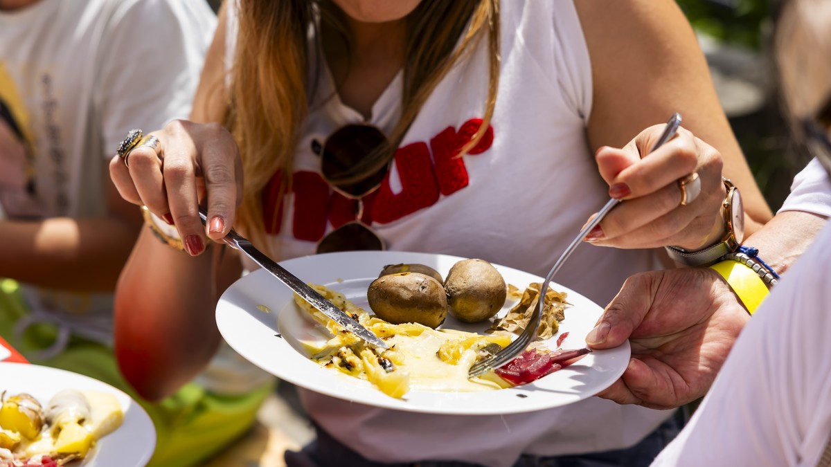 Konsum-ging-2025-zur-ck-Jetzt-soll-Raclette-zum-Ganzjahresprodukt-werden