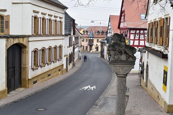 epa05116117 A genereal view down a street in Kallstadt, Germany, 21 January 2016. The grandparents of US billionaire and republican presidential hopeful Donald Trump came from Kallstadt. EPA/UWE ANSPA ...