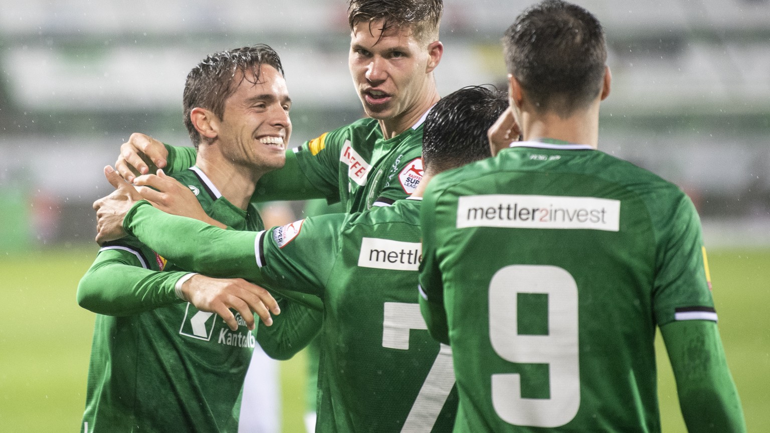 St. Gallens Jordi Quintilla jubelt nach seinem 4:0 Tor im Fussball Super League Spiel zwischen dem FC St. Gallen und dem FC Luzern, am Donnerstag, 16. Juli 2020, im Kybunpark in St. Gallen. (KEYSTONE/ ...