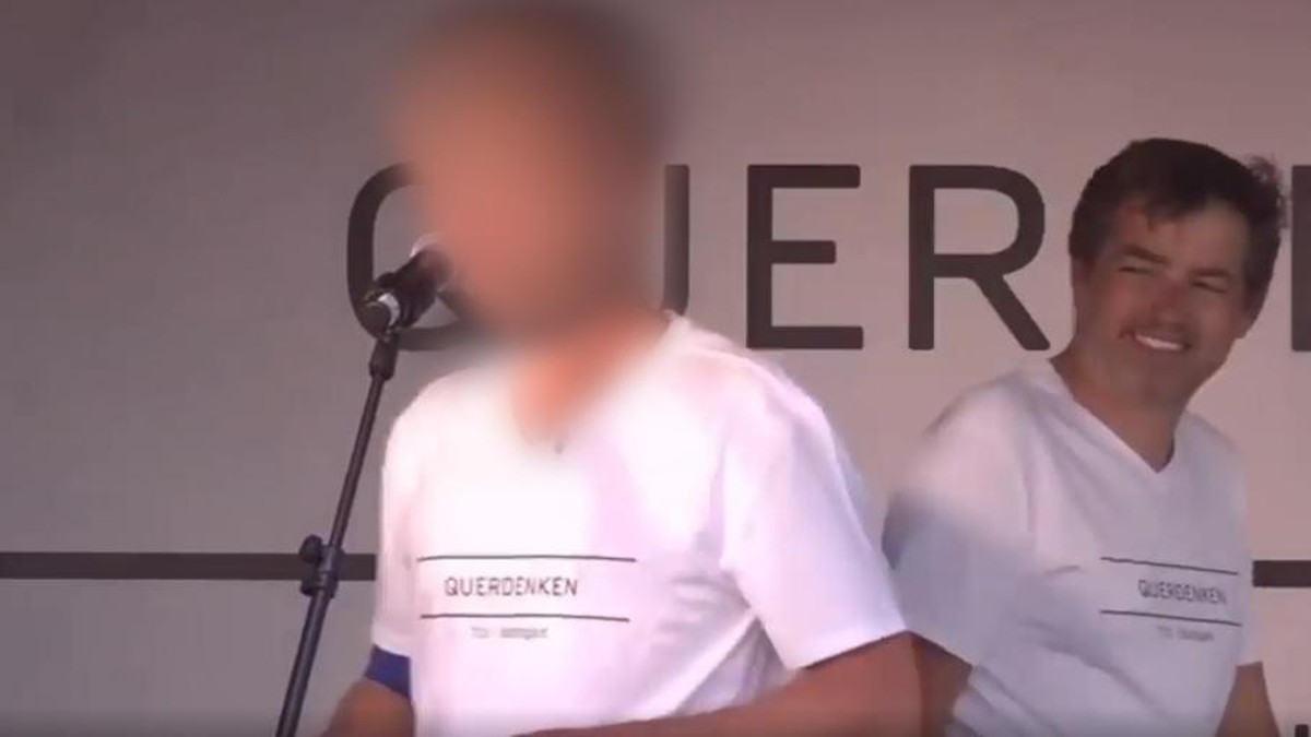 Der Scientologe und der «Querdenken»-Gründer: Arne E. – Werbefigur und Grosspender bei Scientology – half Michael Ballweg beim Aufbau von «Querdenken» und organisiert selbst Veranstaltungen mit.