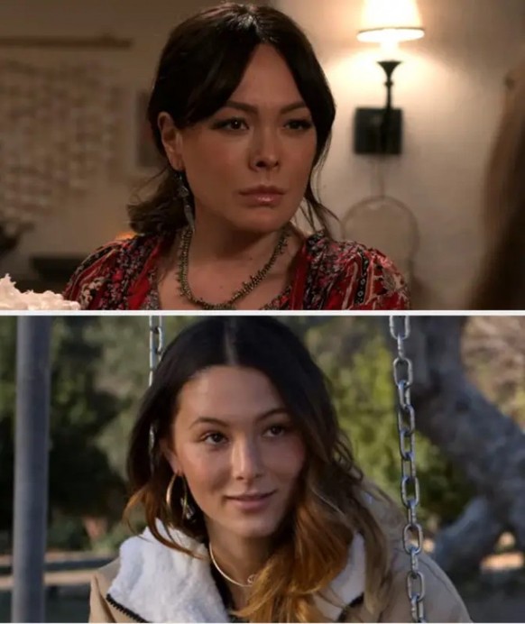Lindsay Price as Sasha and Fivel Stewart as Izzie Taylor in Atypical