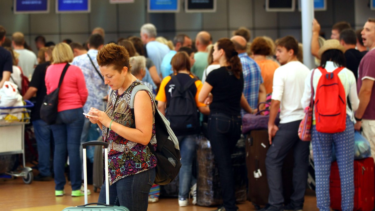 Panne-bei-Flugsicherung-behindert-polnischen-Luftverkehr