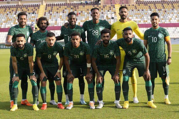 Saudi Arabia's soccer team pose ahead of a friendly match against Panama prior to Qatar World Cup, in Abu Dhabi, United Arab Emirates, Thursday, Nov. 10, 2022. (AP Photo/Kamran Jebreili)
