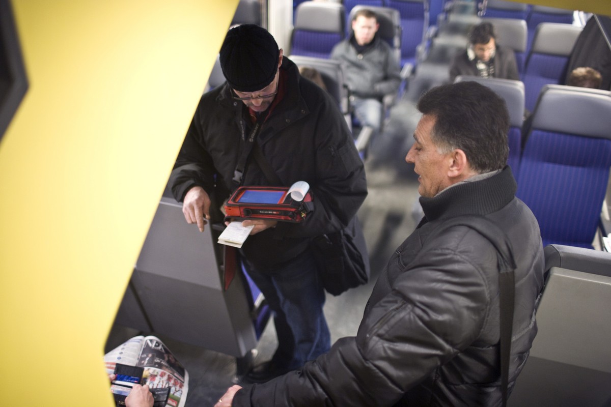 Schwarzfahren fahren den SBB riesige Verluste ein (Symbolbild).