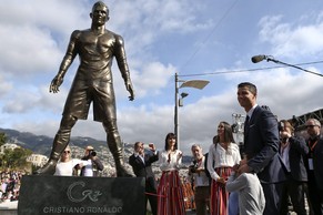 Die Ronaldo-Statue in Funchal.