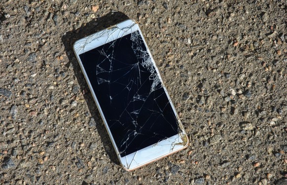 Broken Smartphone, kaputtes Handy