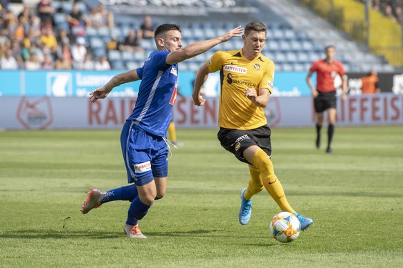 Stefan Knezevic, links, von Luzern und Christian Fassnacht, rechts, von YB beim Super League Meisterschaftsspiel zwischen dem FC Luzern und dem BSC Young Boys vom Sonntag, 1. September 2019 in Luzern. ...