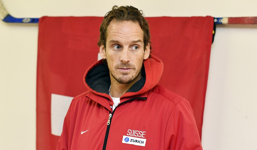 Patrick Fischer, Headcoach der Schweizer Nationalmannschaft an einer Medienkonefrenz zum Saisonstart der Nationalmannschaft in Wetzikon am Dienstag, 6. November 2018. (KEYSTONE/Walter Bieri)