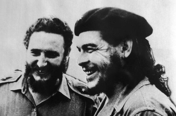 Fidel Castro (links) und Che Guevara