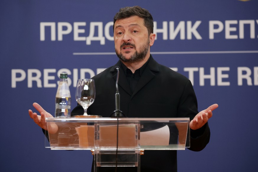 epa13156472 Ukrainian President Volodymyr Zelensky speaks during a press conference with Serbian President Aleksandar Vucic (not pictured) following their meeting in Belgrade, Serbia, 08 August 2026.  ...