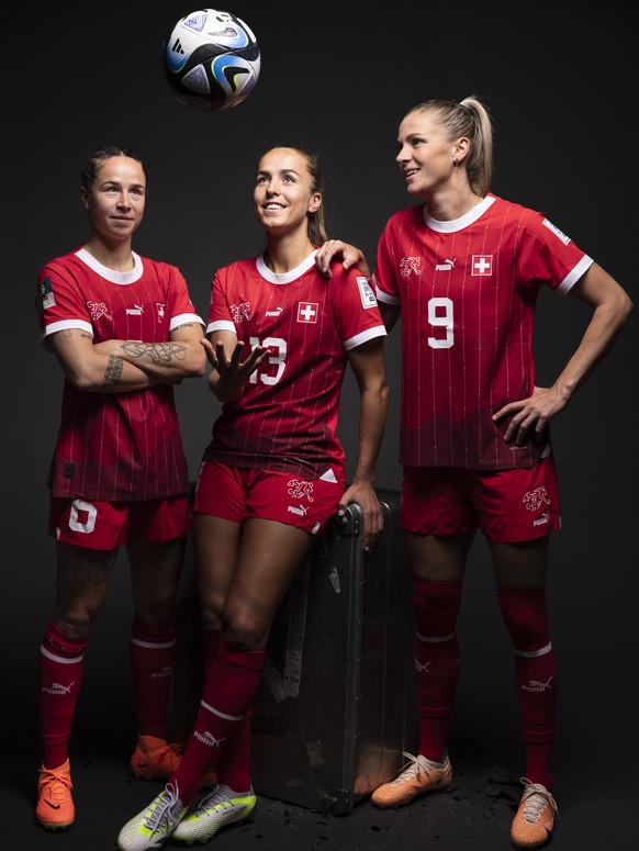 Switzerland&#039;s Geraldine Reuteler, Lia Waelti and Ana Maria Crnogorcevic, left to right, pose for a group portrait at the Swiss team hotel in Dunedin, New Zealand on Sunday July 16, 2023. (KEYSTON ...