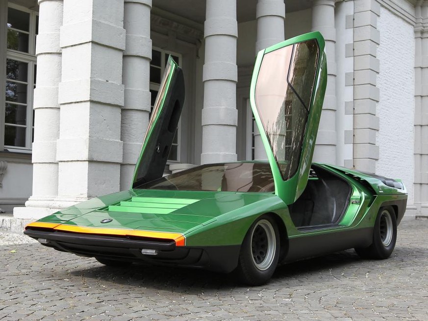alfa romeo carabo 1968 http://www.autozeitung.de/classic-cars/alfa-romeo-carabo-bertone