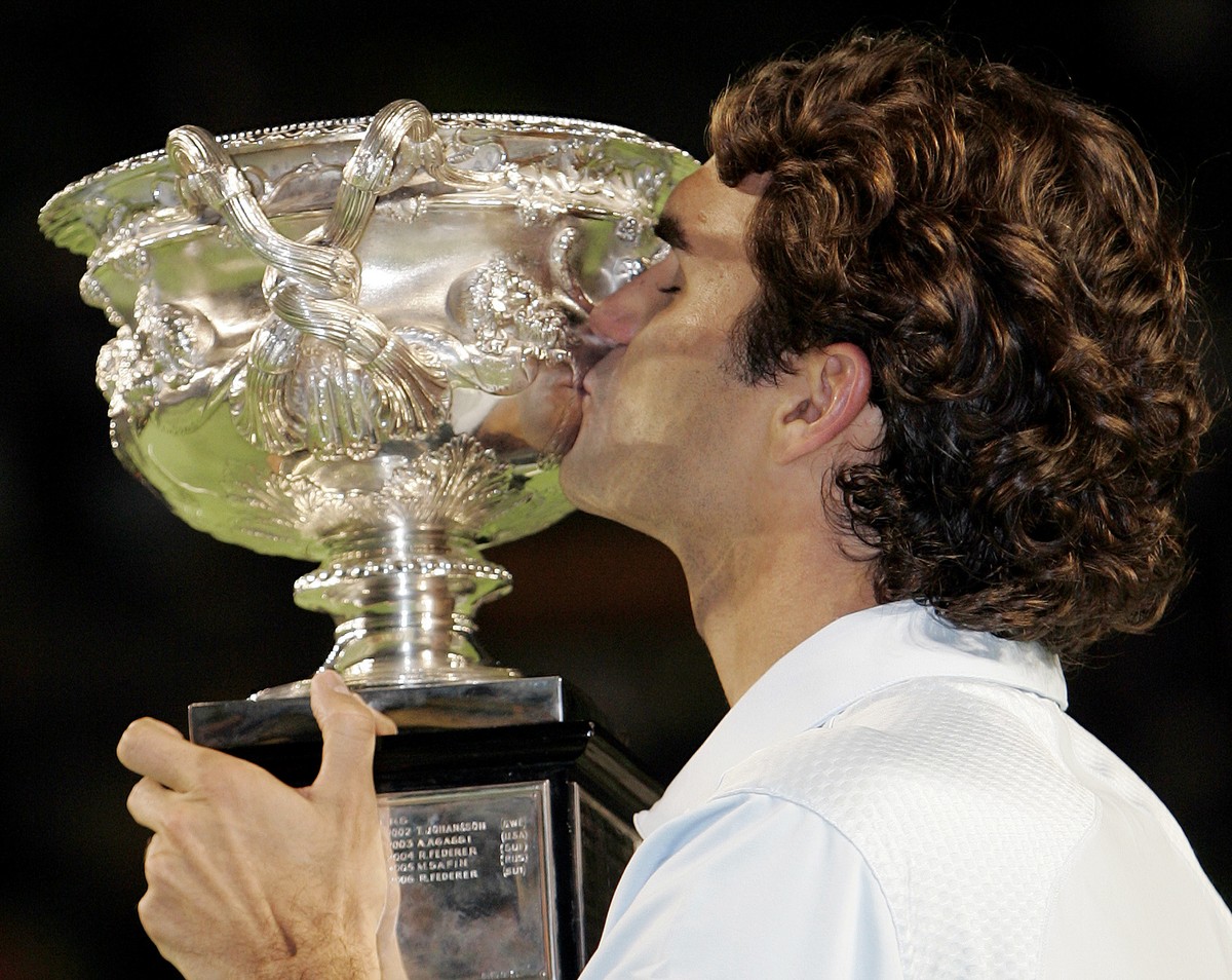 ZU DEN GRAND SLAM TITELGEWINNEN VON ROGER FEDERER STELLEN WIR IHNEN FOLGENDES BILDMATERIAL ZUR VERFUEGUNG. WEITERE BILDER FINDEN SIE IM DOSSIER "ROGER FEDERER" AUF VISUAL.KEYSTONE-SDA.CH - S ...