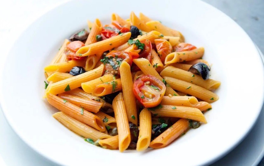 Penna alla Tallulah – basically a lighter version of puttanesca with cherry tomatoes instead of pelati. 
https://food.fnr.sndimg.com/content/dam/images/food/fullset/2015/10/27/0/WO0706_Red-Pepper-Penn ...