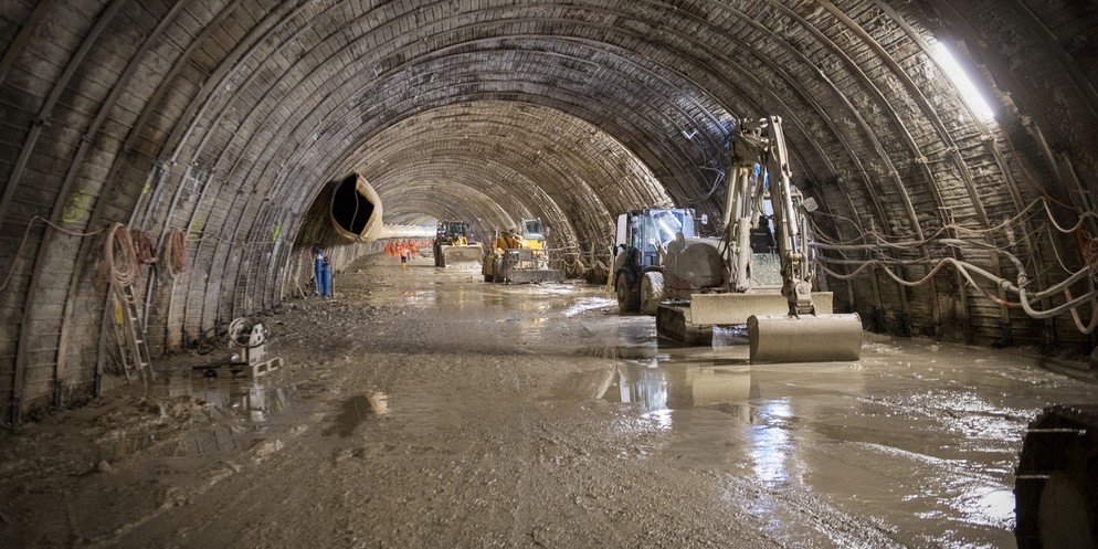 Ein Teil des 400 Meter langen Tunnels beim Durchschlag zwischen der Baugrube Hirschenpark und dem Schacht im Eilgut, am Montag, 30. August 2021 in Bern.
